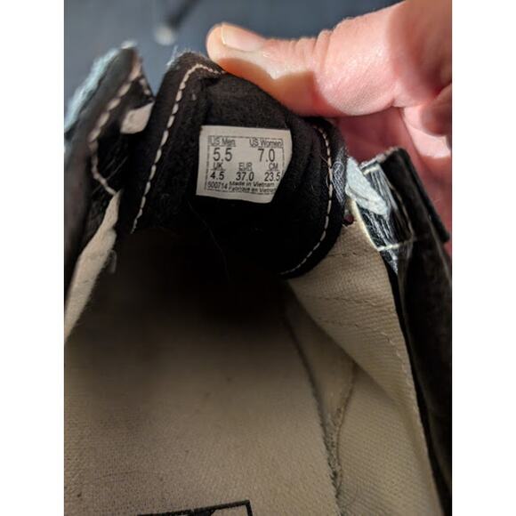 VANS OLD SKOOL - mens 5.5 / womens 7- black with suede toe and heel - Picture 7 of 7